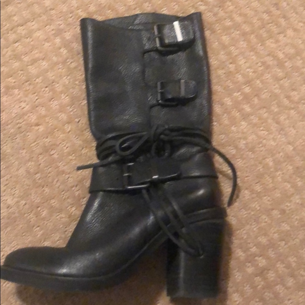 Black Boots